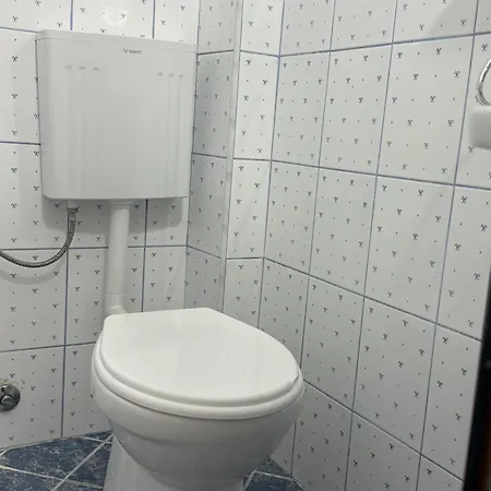 Vila18 Appartamento Vlorë