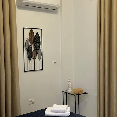 Vila18 * Vlorë